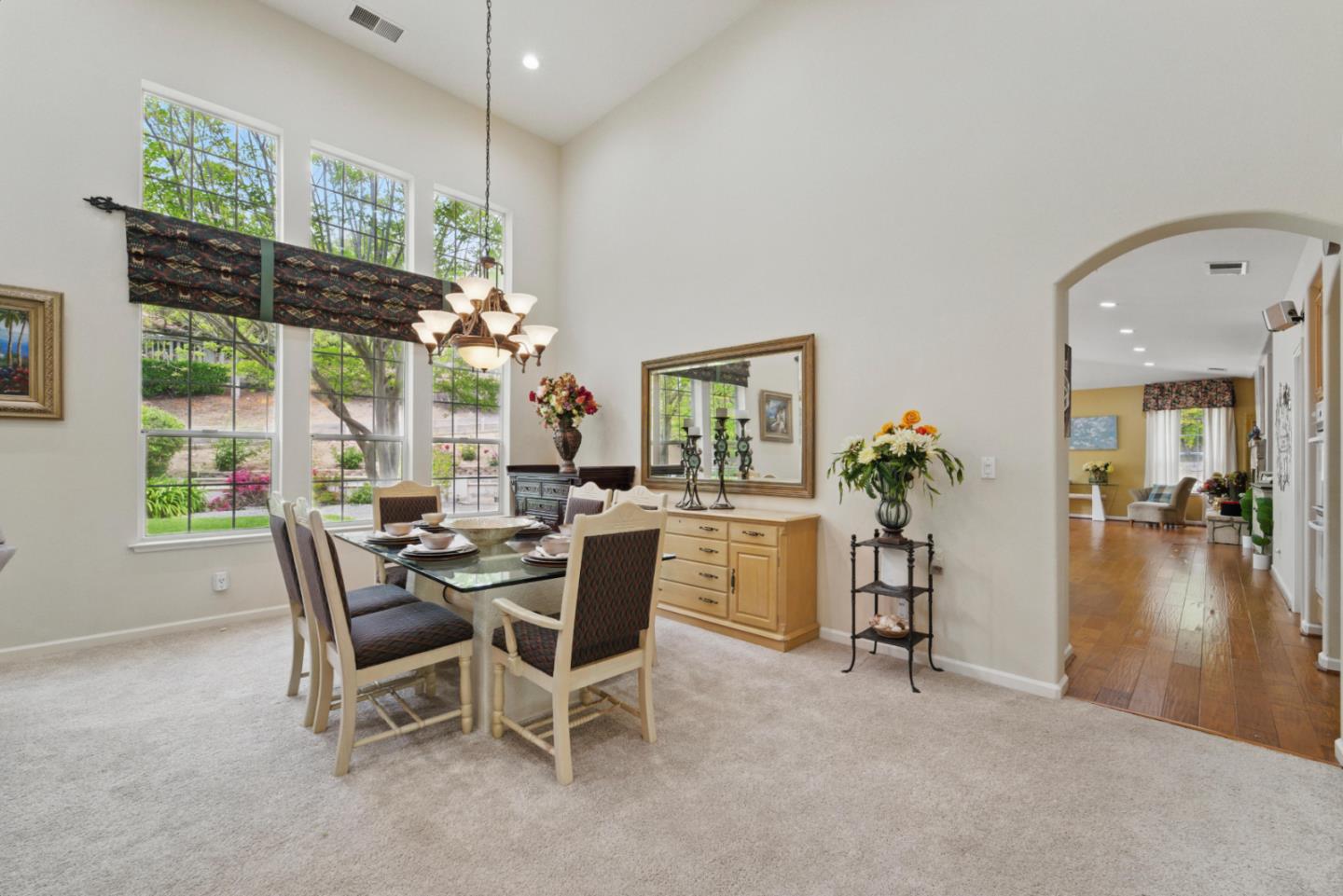 Detail Gallery Image 9 of 60 For 2102 Hillstone Dr, San Jose,  CA 95138 - 4 Beds | 3 Baths