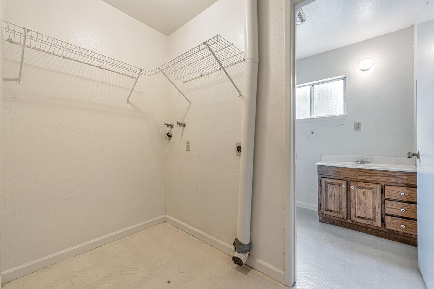 Detail Gallery Image 28 of 43 For 1684 Foxworthy Ave, San Jose,  CA 95124 - 3 Beds | 2 Baths