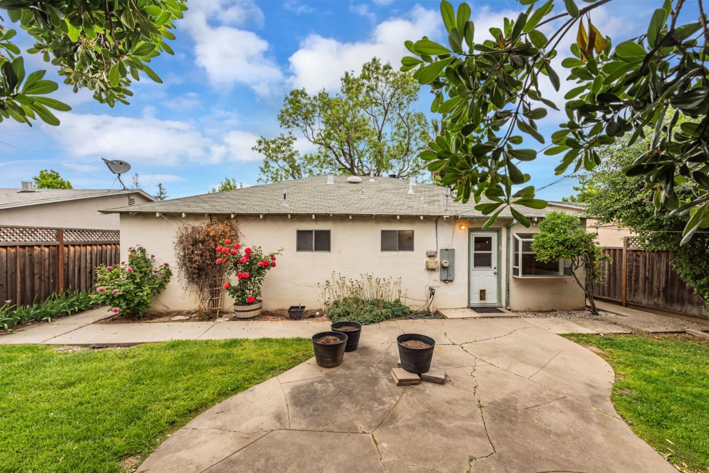 Detail Gallery Image 36 of 43 For 1684 Foxworthy Ave, San Jose,  CA 95124 - 3 Beds | 2 Baths