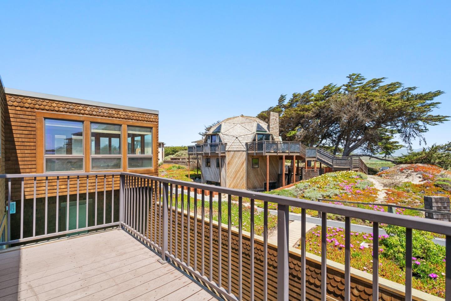 Detail Gallery Image 18 of 76 For 102 Willet Cir, Watsonville,  CA 95076 - 4 Beds | 3/1 Baths