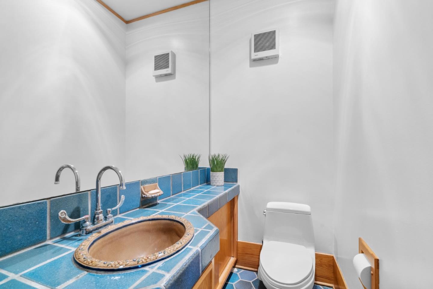 Detail Gallery Image 35 of 76 For 102 Willet Cir, Watsonville,  CA 95076 - 4 Beds | 3/1 Baths