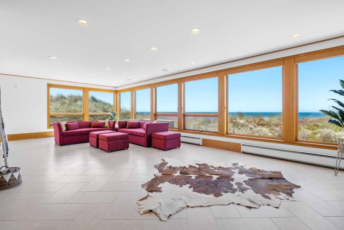 Detail Gallery Image 37 of 76 For 102 Willet Cir, Watsonville,  CA 95076 - 4 Beds | 3/1 Baths