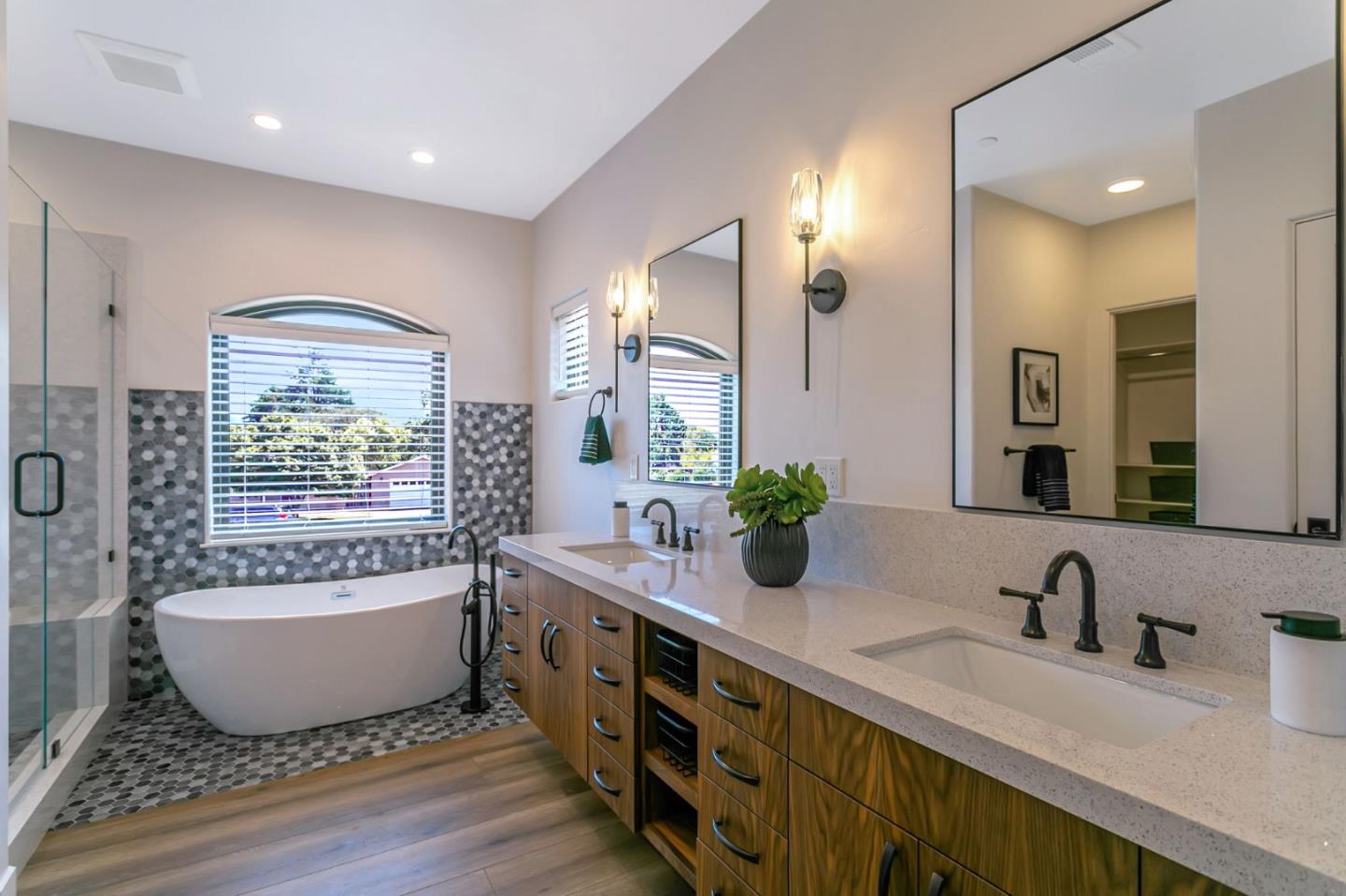 Detail Gallery Image 45 of 54 For 2985 Lantz Ave, San Jose,  CA 95124 - 5 Beds | 3 Baths
