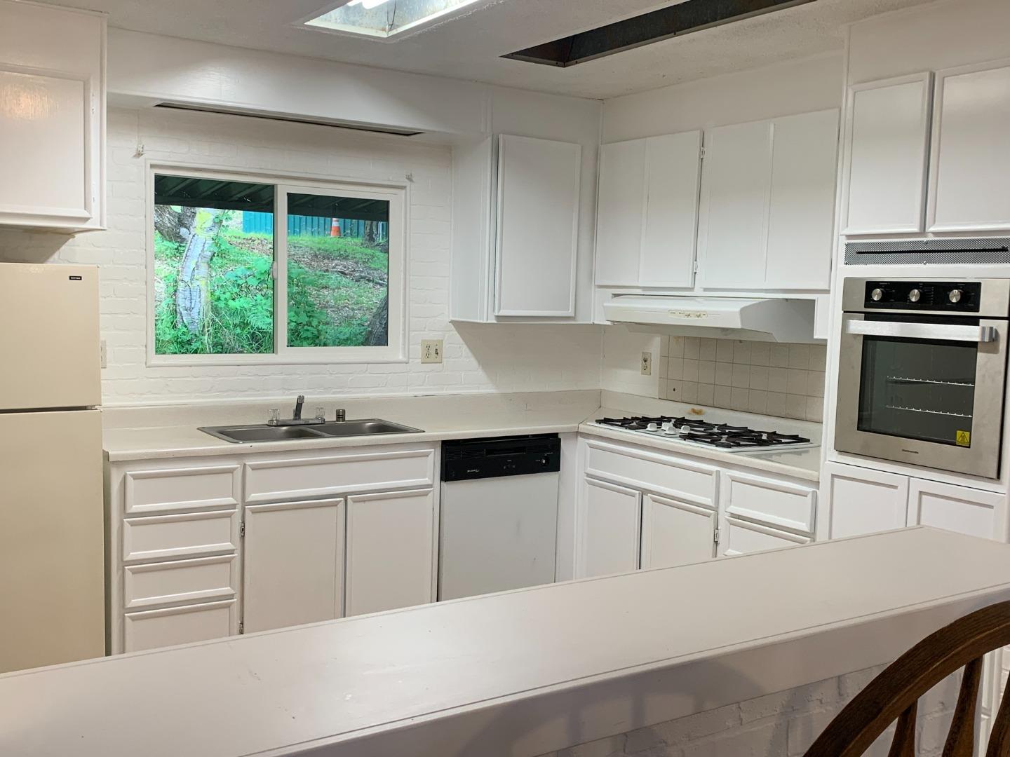 Detail Gallery Image 7 of 13 For 17580 Pond Derosa Ln #6,  Prunedale,  CA 93907 - 2 Beds | 2 Baths