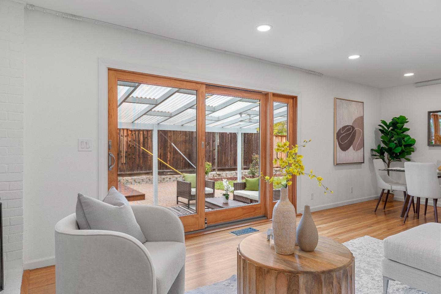 Detail Gallery Image 10 of 33 For 1446 Heckman Way, San Jose,  CA 95129 - 3 Beds | 2 Baths