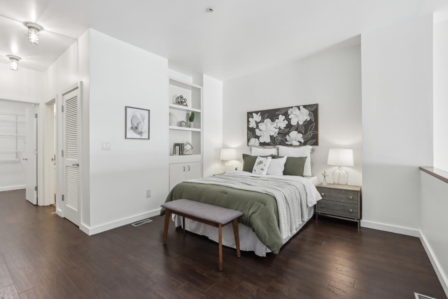 Detail Gallery Image 19 of 28 For 334 Santana Row #305,  San Jose,  CA 95128 - 2 Beds | 1/1 Baths