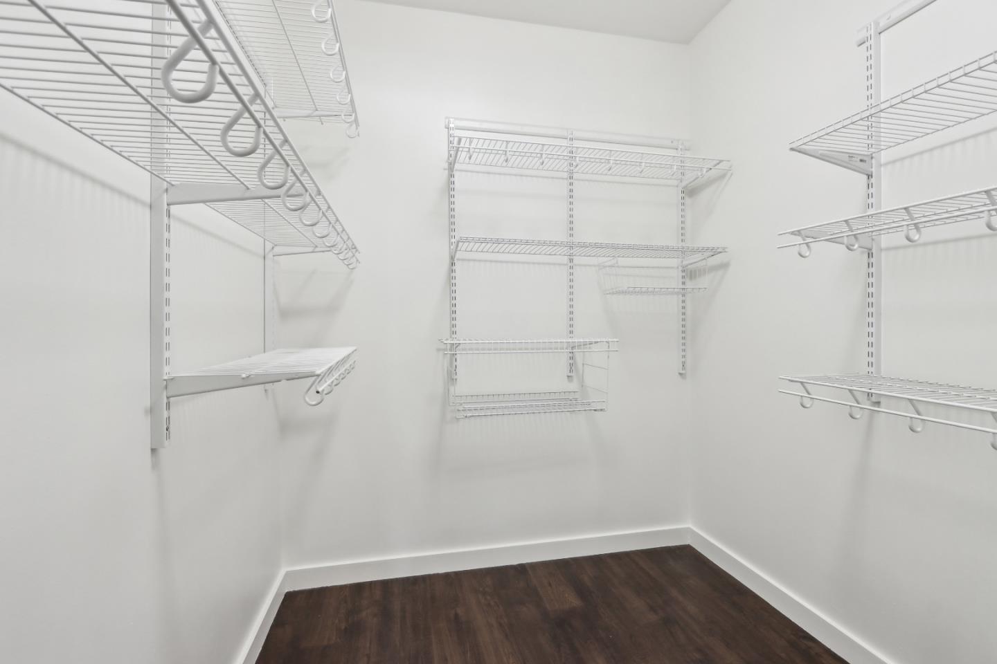 Detail Gallery Image 21 of 28 For 334 Santana Row #305,  San Jose,  CA 95128 - 2 Beds | 1/1 Baths