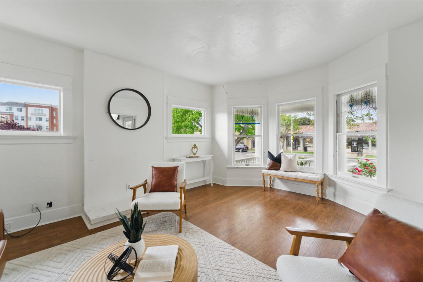 Detail Gallery Image 16 of 64 For 930 Monroe St, Santa Clara,  CA 95050 - 4 Beds | 2/1 Baths