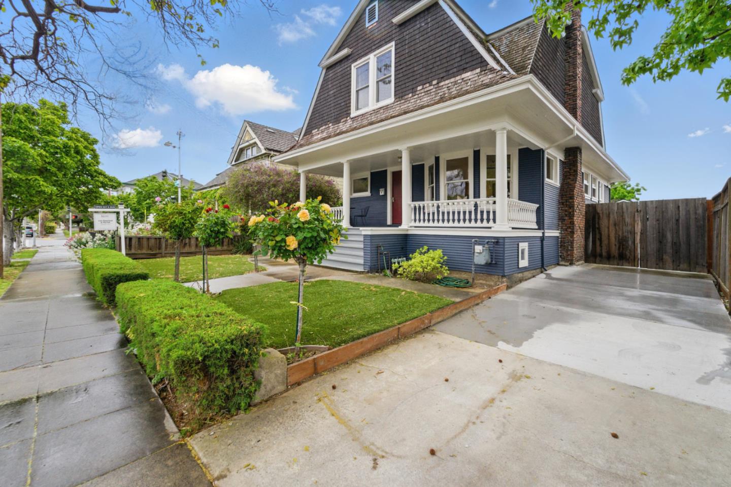 Detail Gallery Image 2 of 64 For 930 Monroe St, Santa Clara,  CA 95050 - 4 Beds | 2/1 Baths