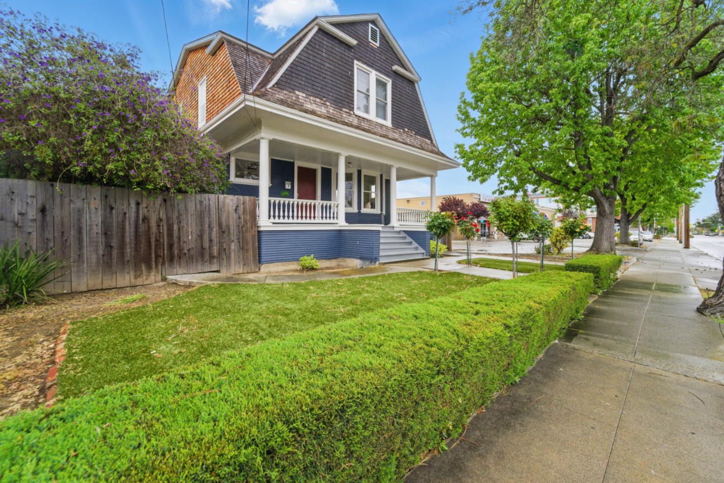 Detail Gallery Image 3 of 64 For 930 Monroe St, Santa Clara,  CA 95050 - 4 Beds | 2/1 Baths