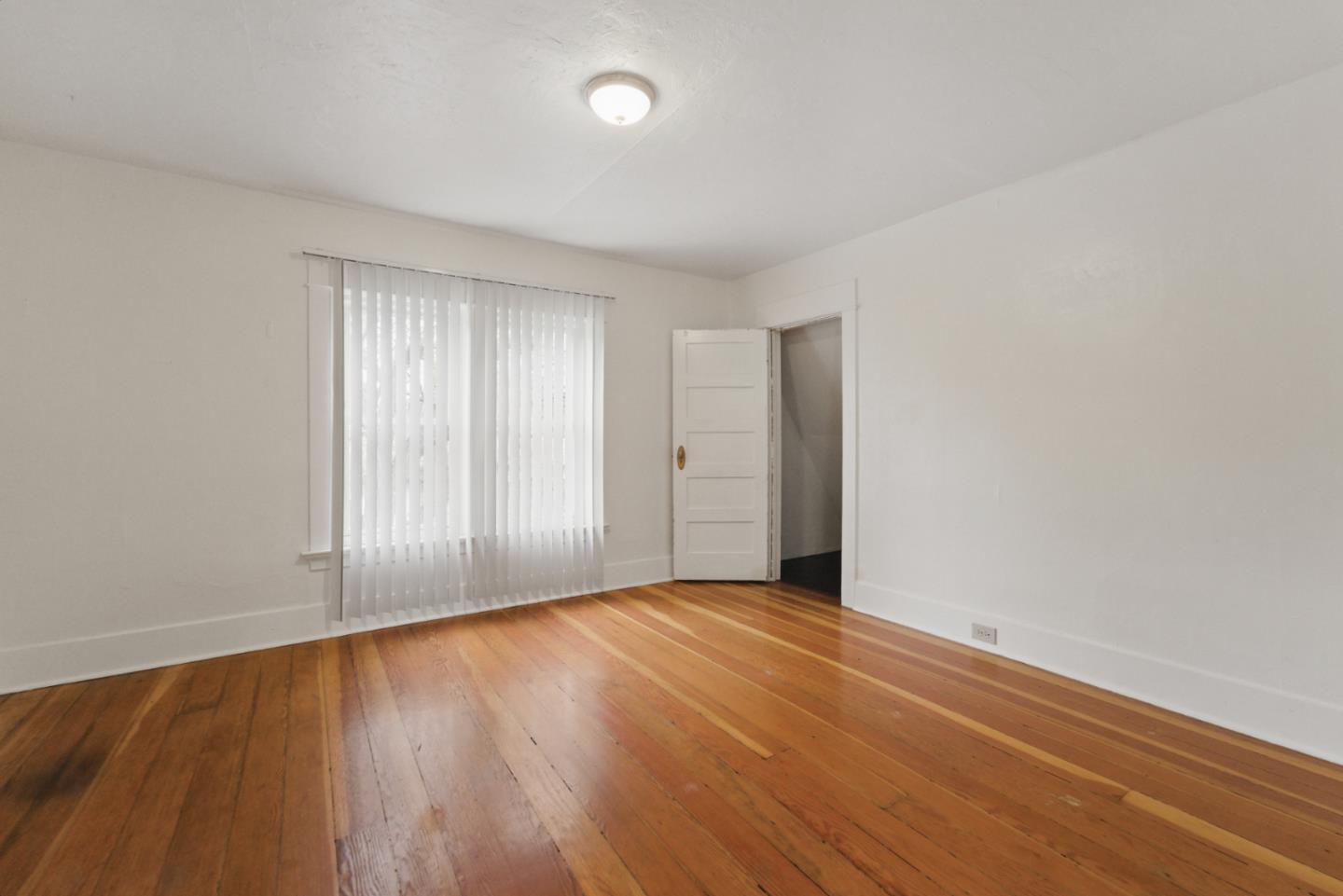 Detail Gallery Image 34 of 64 For 930 Monroe St, Santa Clara,  CA 95050 - 4 Beds | 2/1 Baths