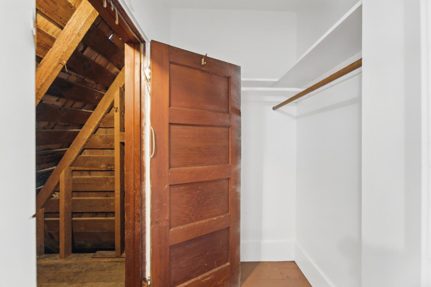 Detail Gallery Image 38 of 64 For 930 Monroe St, Santa Clara,  CA 95050 - 4 Beds | 2/1 Baths