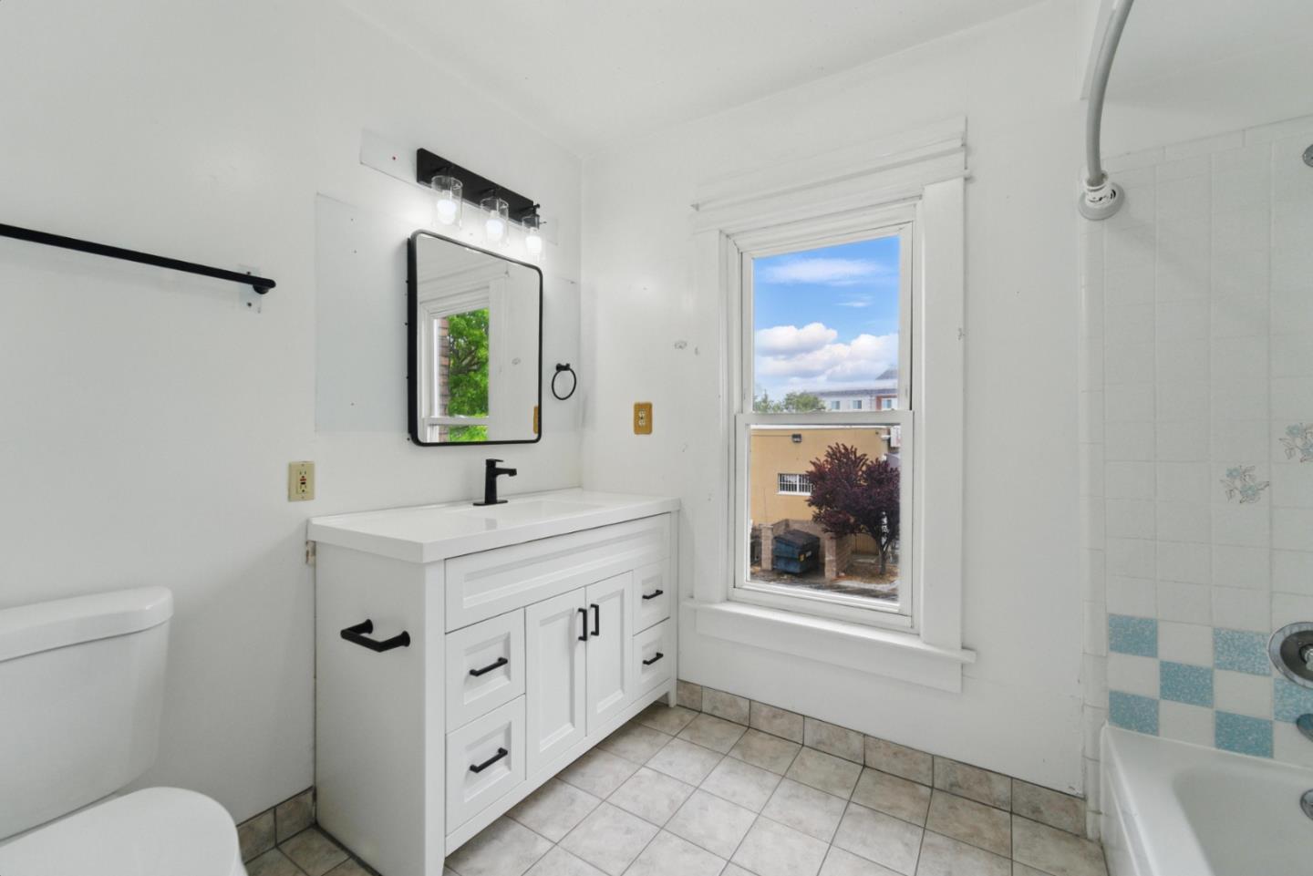 Detail Gallery Image 40 of 64 For 930 Monroe St, Santa Clara,  CA 95050 - 4 Beds | 2/1 Baths