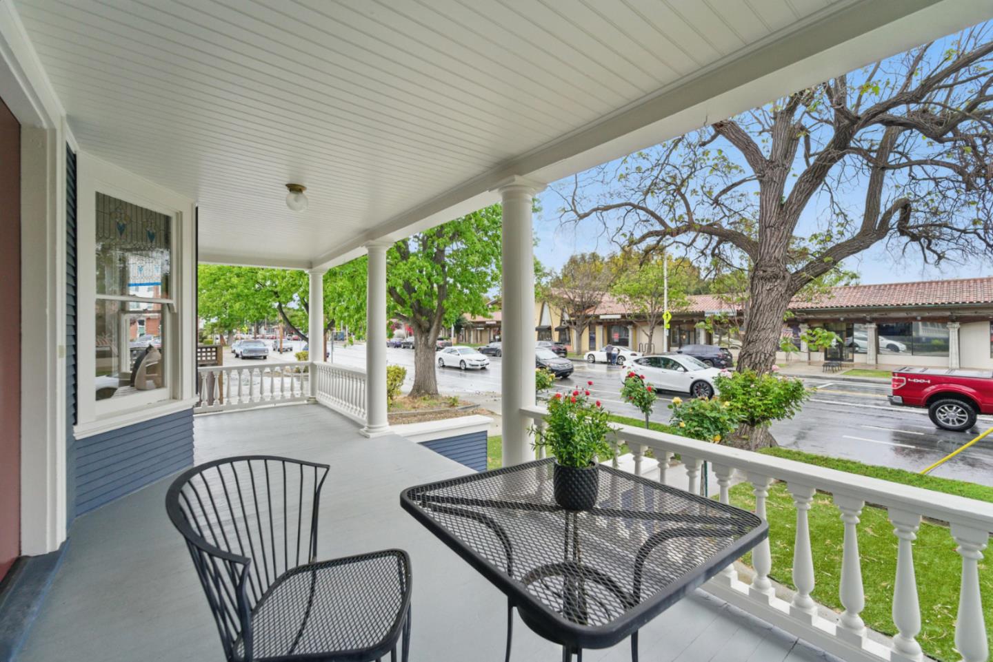 Detail Gallery Image 9 of 64 For 930 Monroe St, Santa Clara,  CA 95050 - 4 Beds | 2/1 Baths