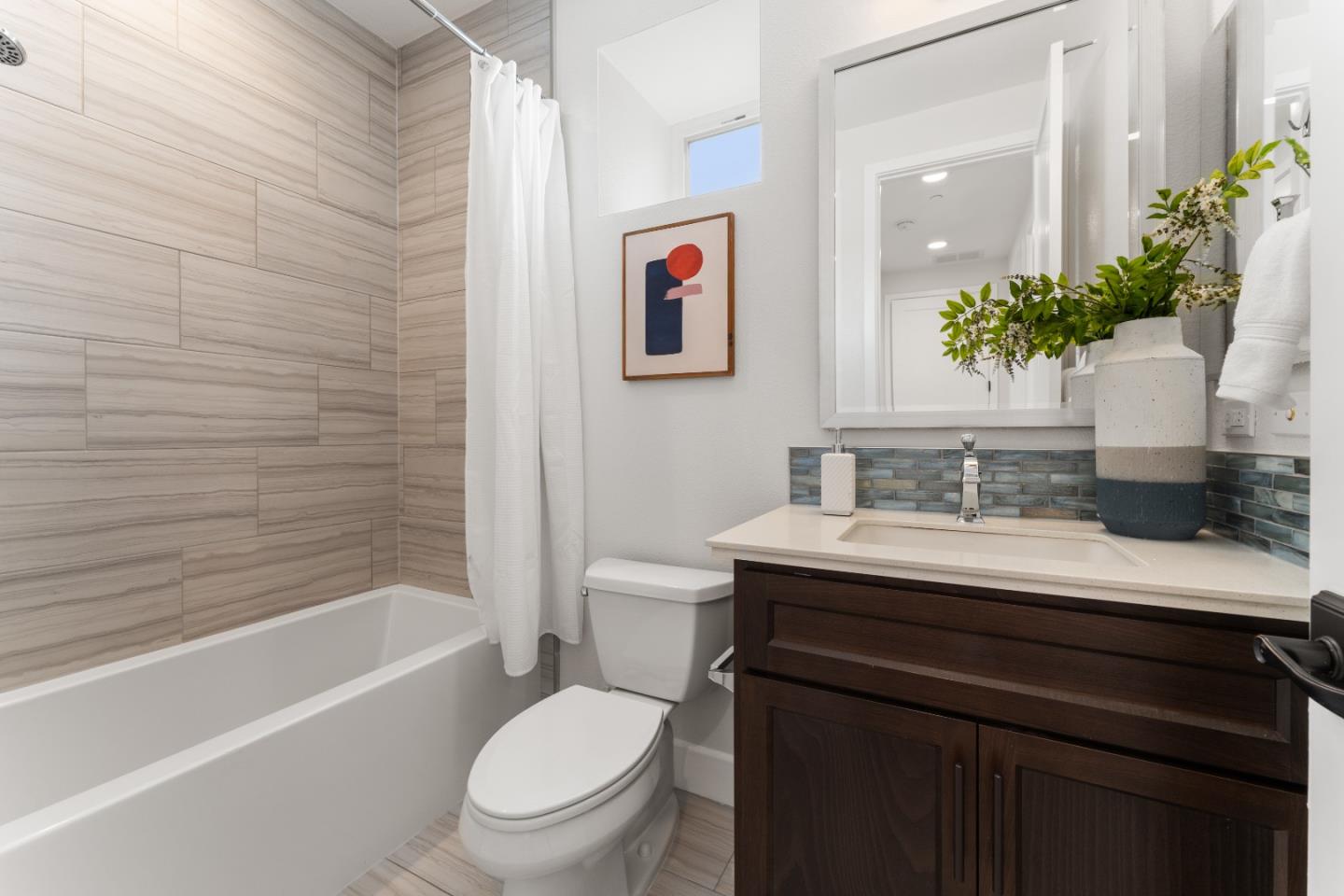 Detail Gallery Image 30 of 37 For 3104 Mena Dr, San Mateo,  CA 94403 - 4 Beds | 3/1 Baths