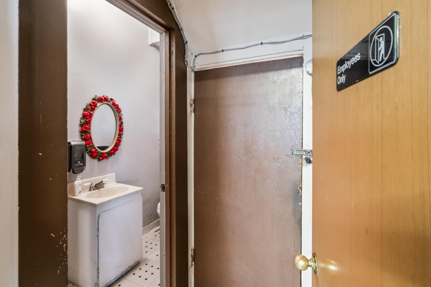 Detail Gallery Image 20 of 43 For 231 Lux Ave, South San Francisco,  CA 94080 - – Beds | – Baths