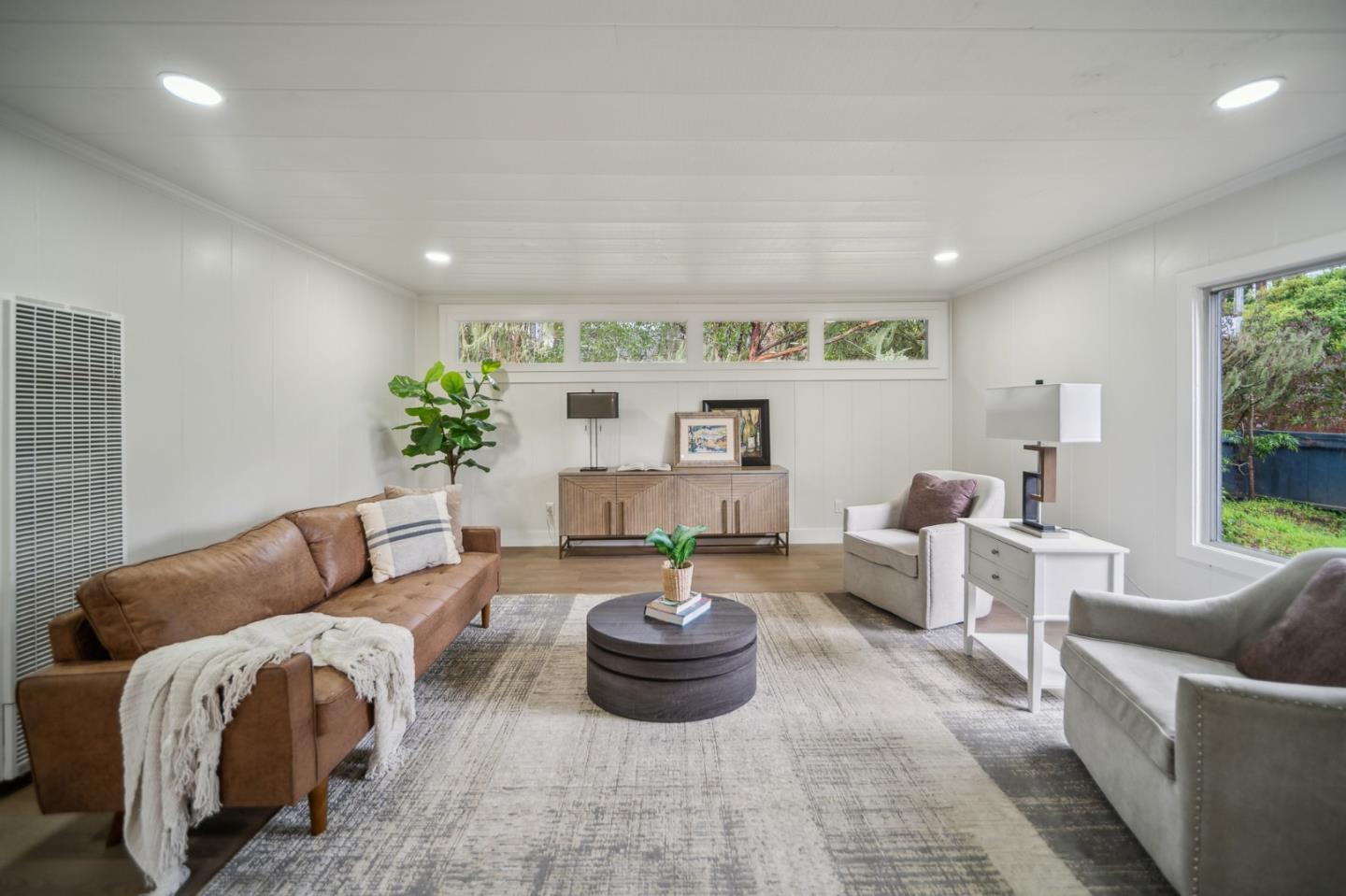 Detail Gallery Image 11 of 32 For 682 Lyndon St, Monterey,  CA 93940 - 2 Beds | 1 Baths