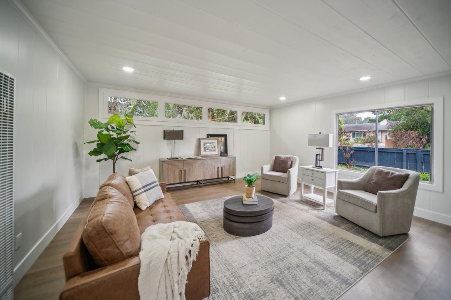 Detail Gallery Image 12 of 32 For 682 Lyndon St, Monterey,  CA 93940 - 2 Beds | 1 Baths