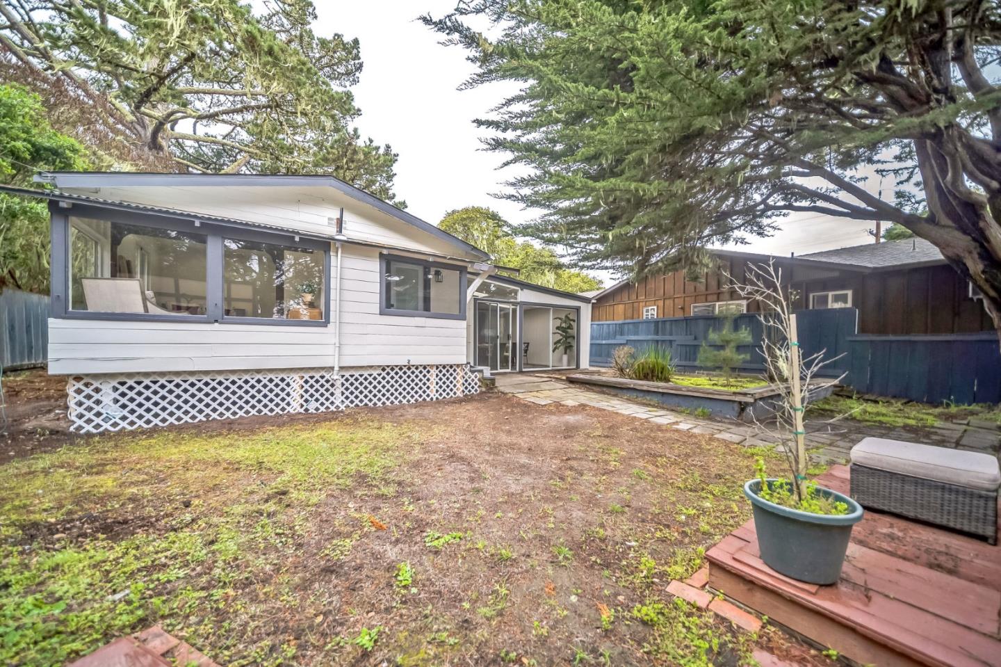 Detail Gallery Image 31 of 32 For 682 Lyndon St, Monterey,  CA 93940 - 2 Beds | 1 Baths