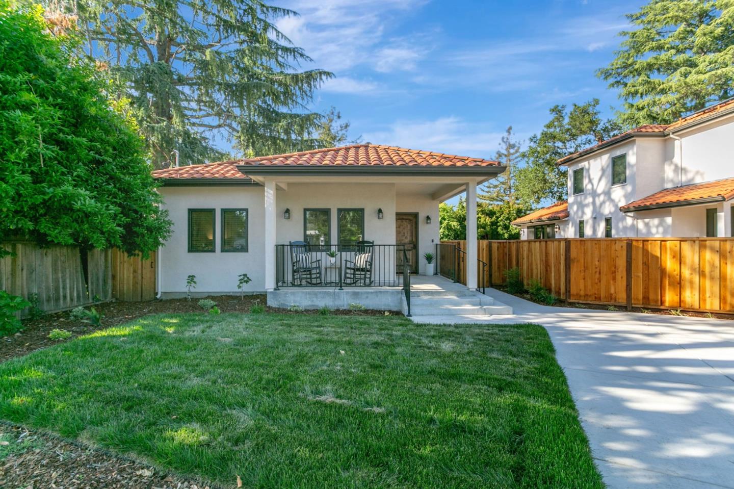 Detail Gallery Image 1 of 37 For 2985 Lantz -2 Ave, San Jose,  CA 95124 - 3 Beds | 2 Baths