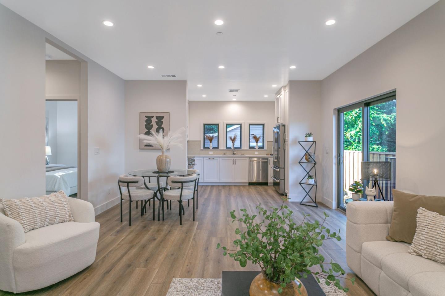 Detail Gallery Image 11 of 37 For 2985 Lantz -2 Ave, San Jose,  CA 95124 - 3 Beds | 2 Baths