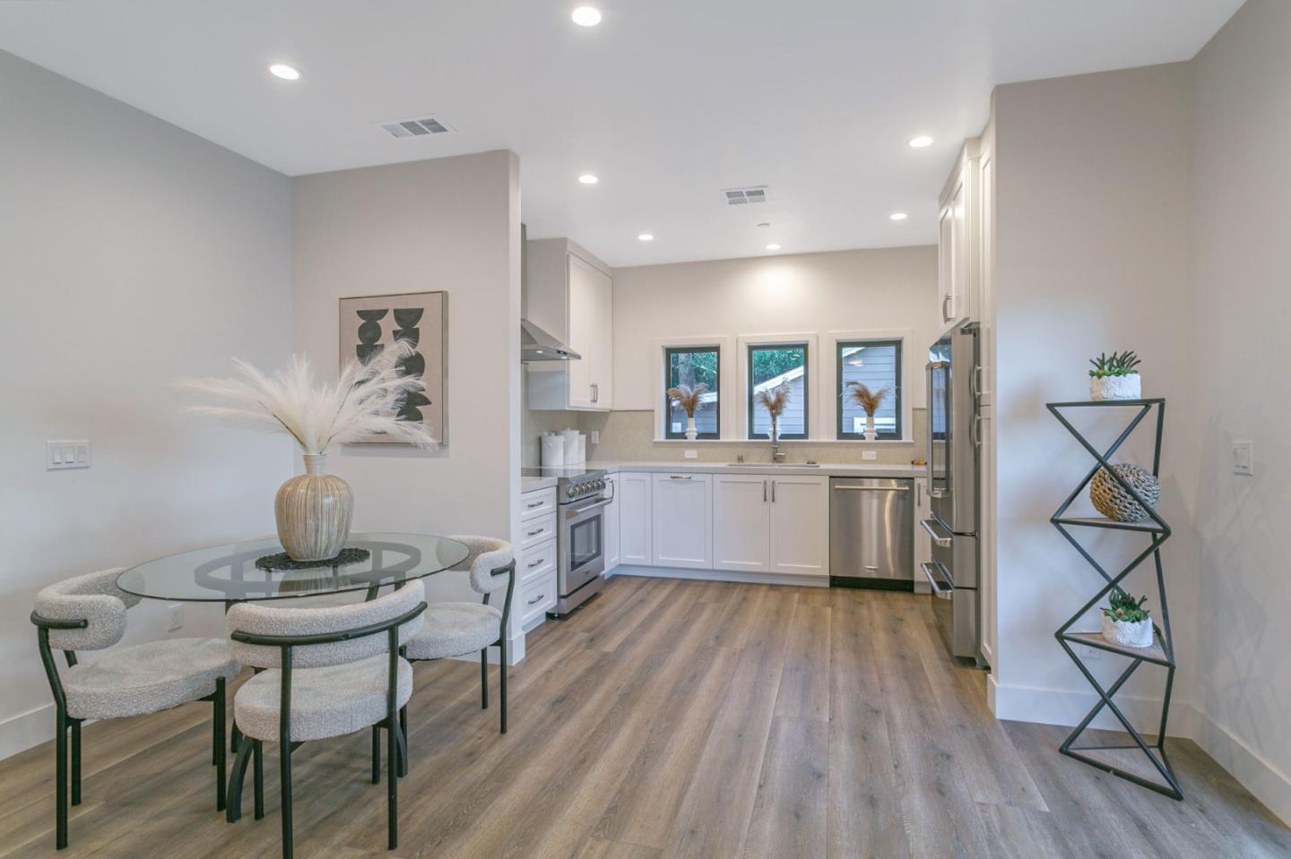 Detail Gallery Image 13 of 37 For 2985 Lantz -2 Ave, San Jose,  CA 95124 - 3 Beds | 2 Baths