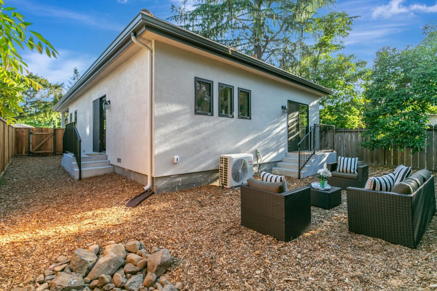 Detail Gallery Image 34 of 37 For 2985 Lantz -2 Ave, San Jose,  CA 95124 - 3 Beds | 2 Baths