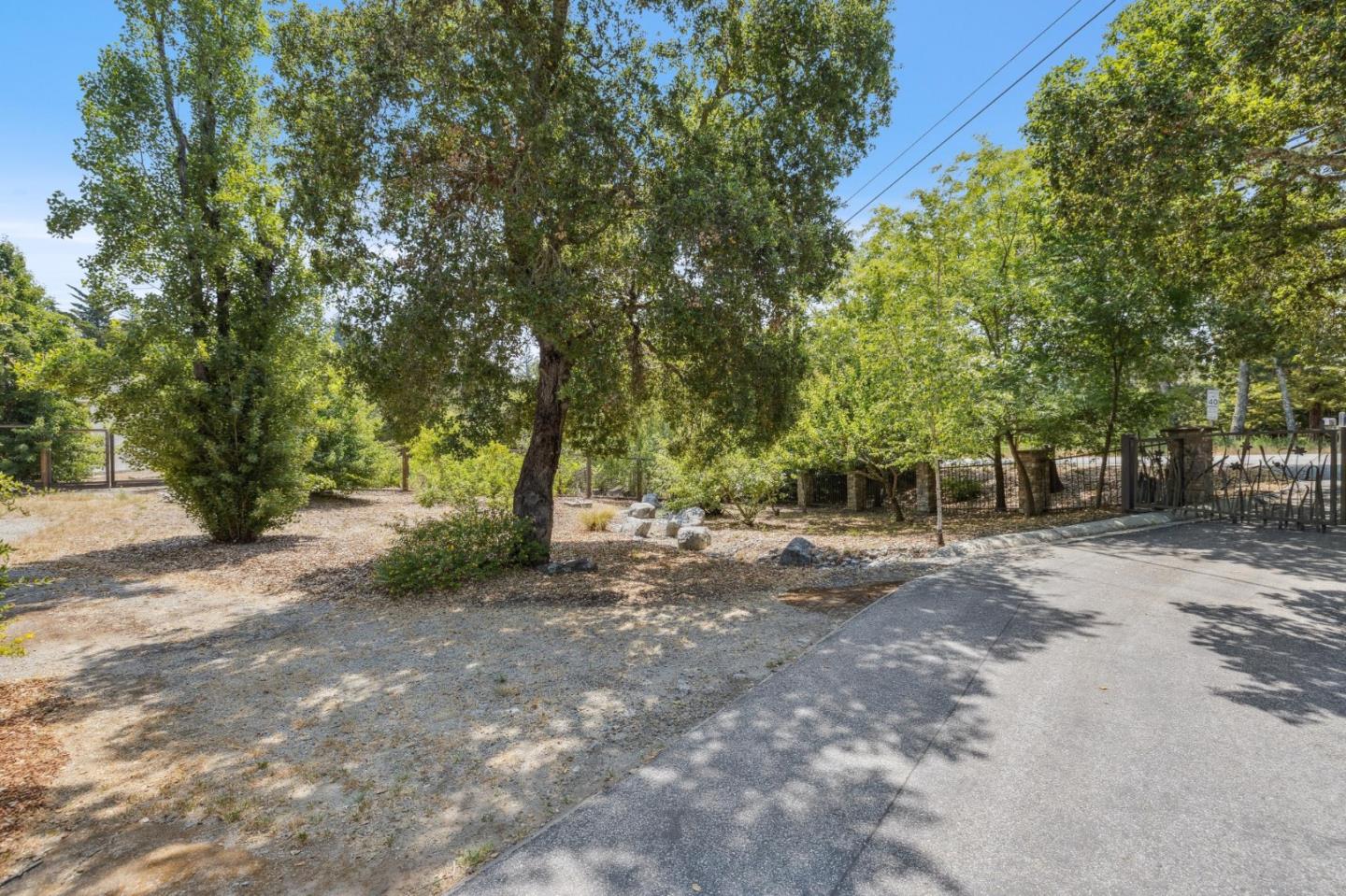 Detail Gallery Image 111 of 124 For 23583 Summit Rd, Los Gatos,  CA 95033 - 5 Beds | 4 Baths