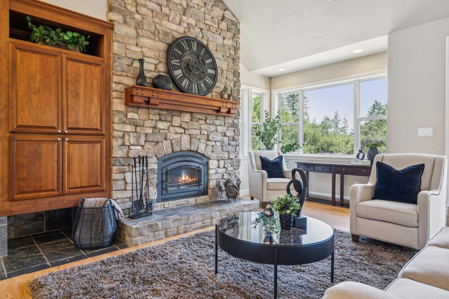 Detail Gallery Image 13 of 124 For 23583 Summit Rd, Los Gatos,  CA 95033 - 5 Beds | 4 Baths
