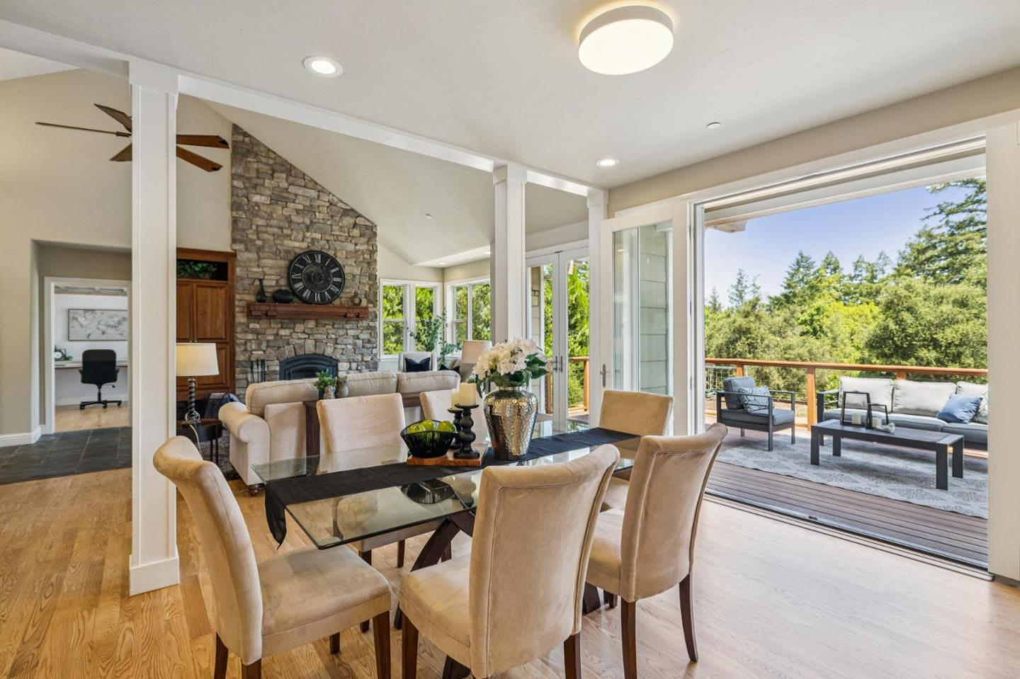 Detail Gallery Image 21 of 124 For 23583 Summit Rd, Los Gatos,  CA 95033 - 5 Beds | 4 Baths