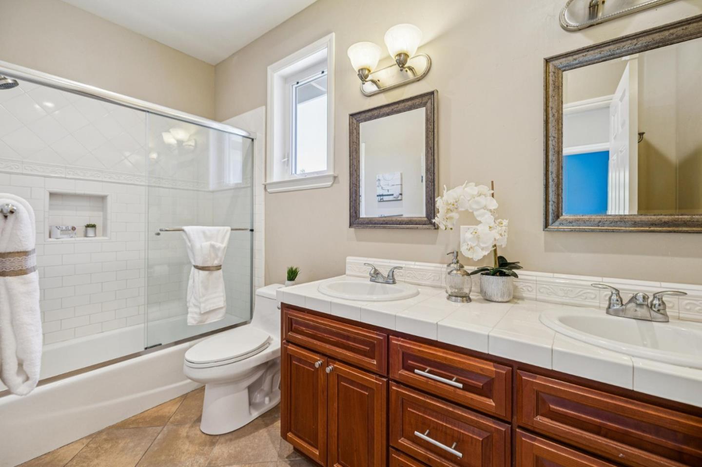 Detail Gallery Image 56 of 124 For 23583 Summit Rd, Los Gatos,  CA 95033 - 5 Beds | 4 Baths