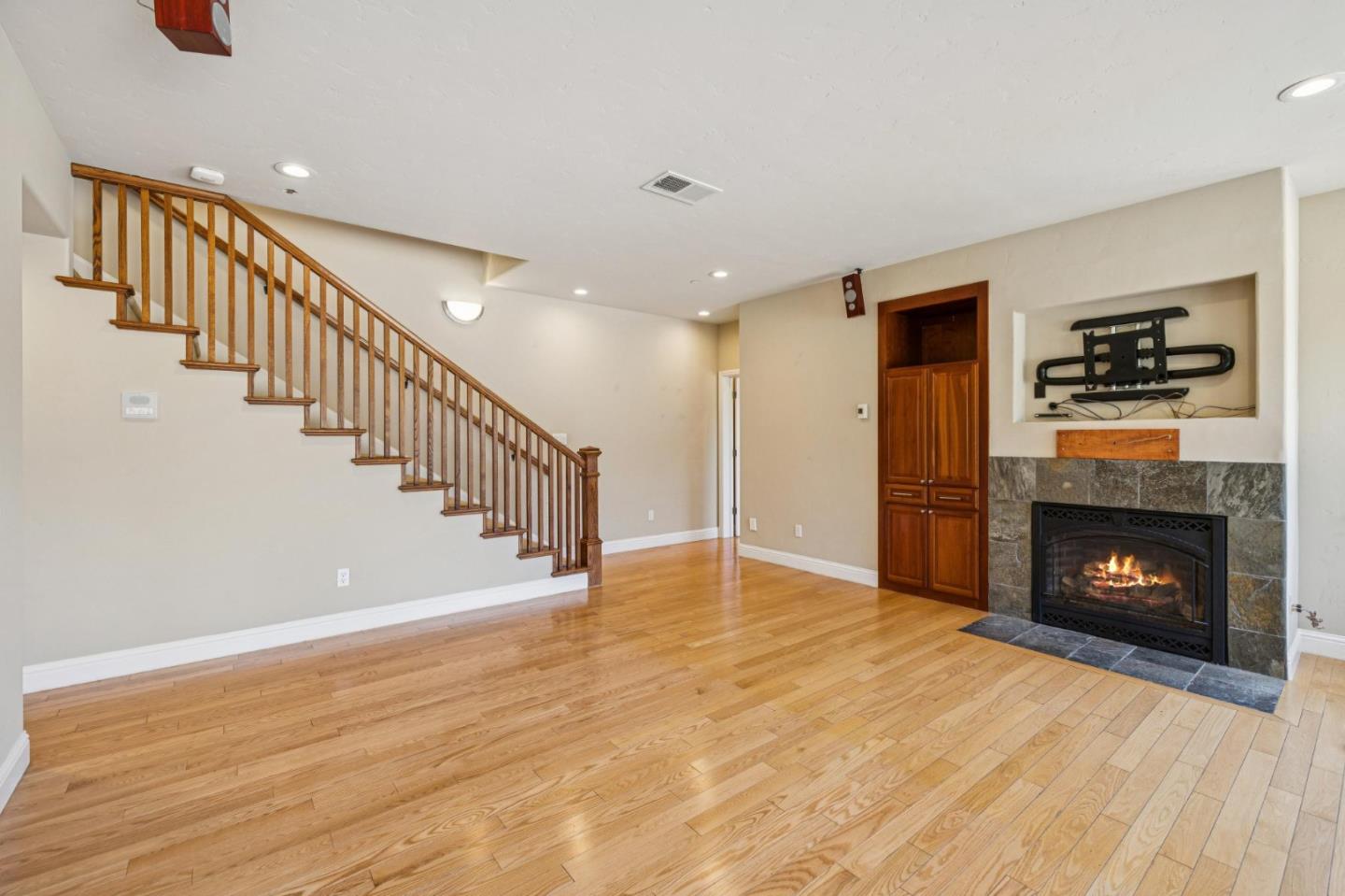 Detail Gallery Image 66 of 124 For 23583 Summit Rd, Los Gatos,  CA 95033 - 5 Beds | 4 Baths