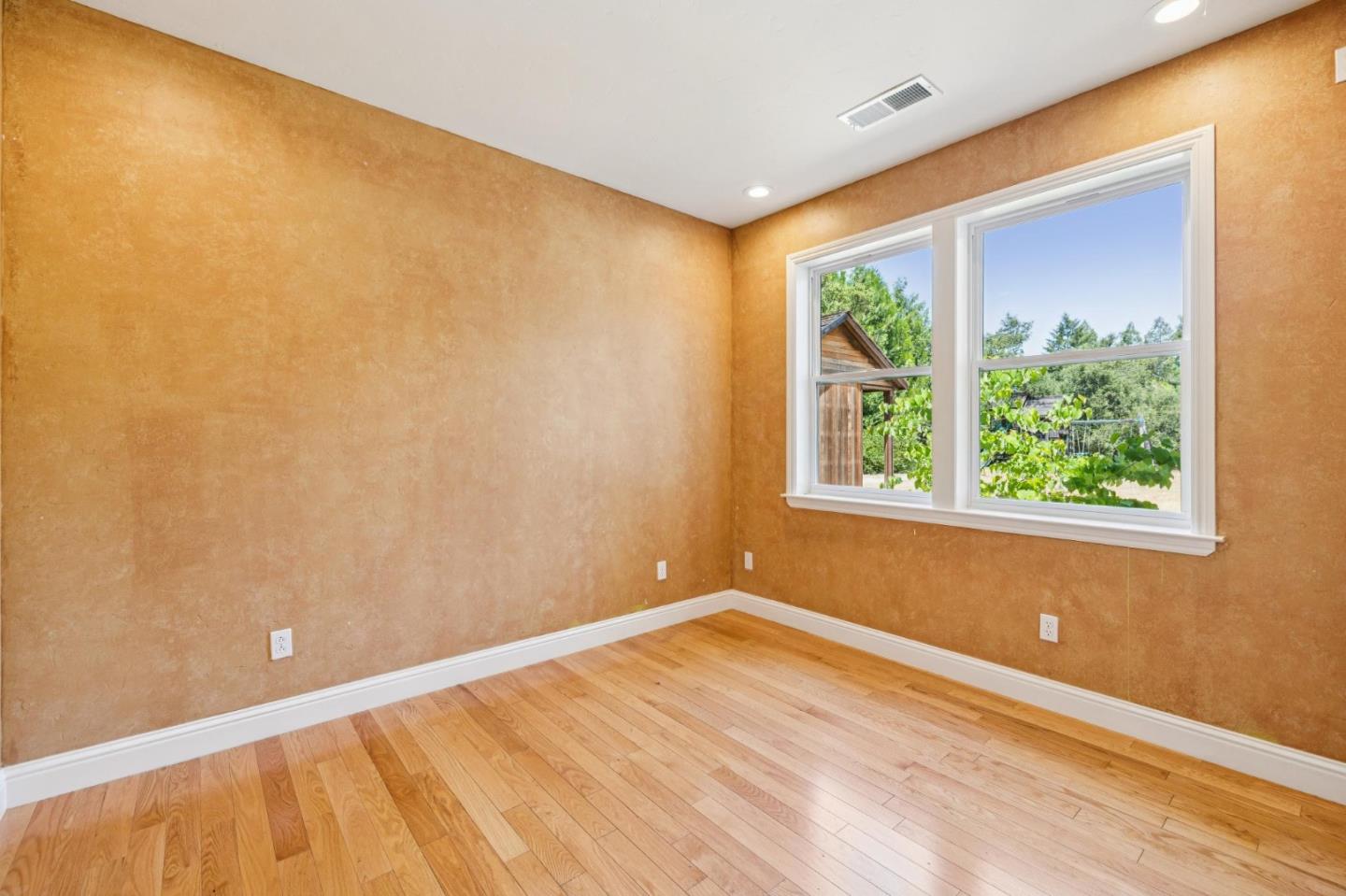 Detail Gallery Image 70 of 124 For 23583 Summit Rd, Los Gatos,  CA 95033 - 5 Beds | 4 Baths