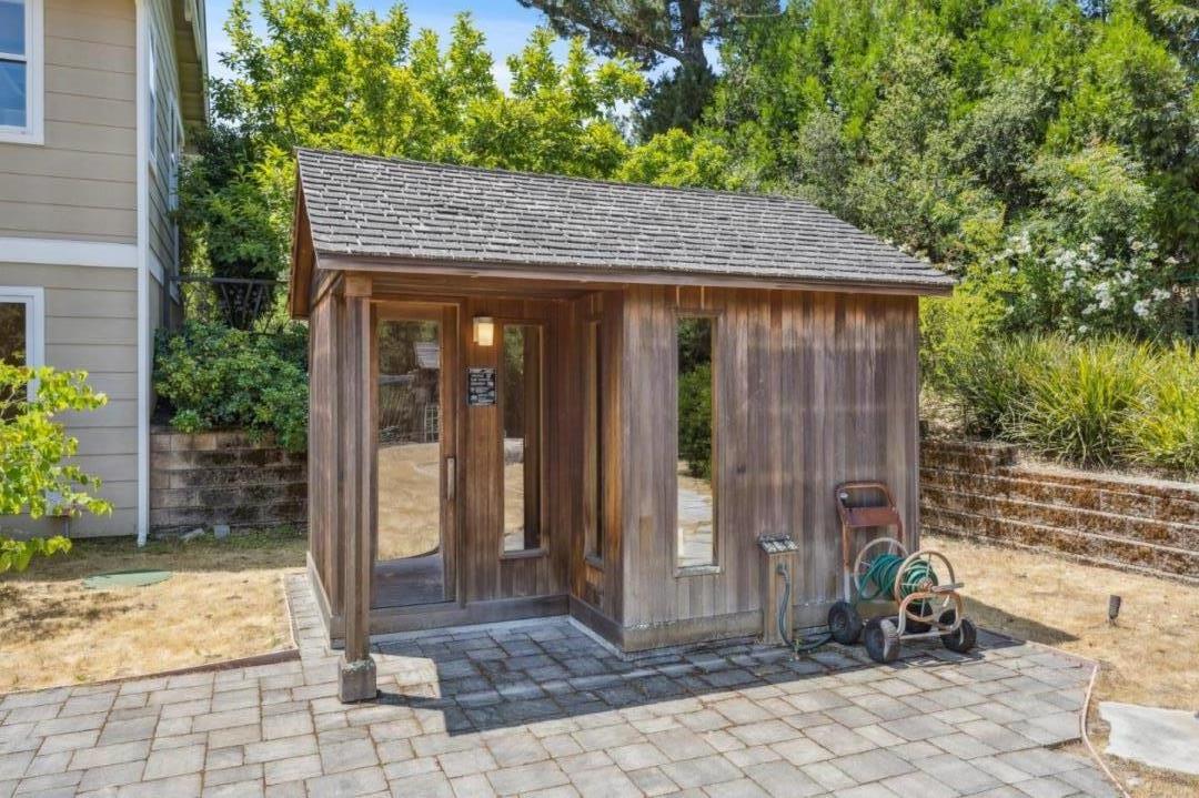 Detail Gallery Image 83 of 124 For 23583 Summit Rd, Los Gatos,  CA 95033 - 5 Beds | 4 Baths