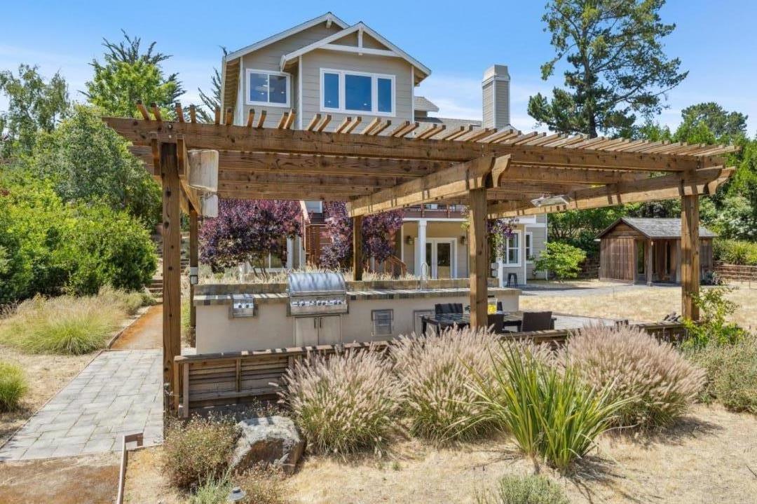 Detail Gallery Image 92 of 124 For 23583 Summit Rd, Los Gatos,  CA 95033 - 5 Beds | 4 Baths