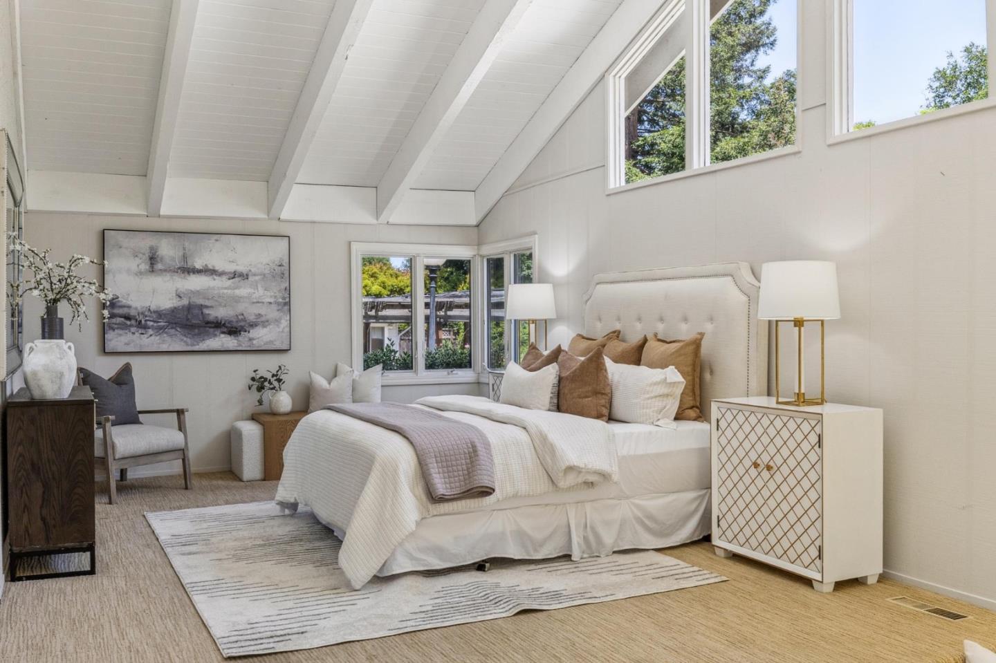 Detail Gallery Image 15 of 43 For 19661 Saratoga Los Gatos Rd, Saratoga,  CA 95070 - 5 Beds | 4/2 Baths