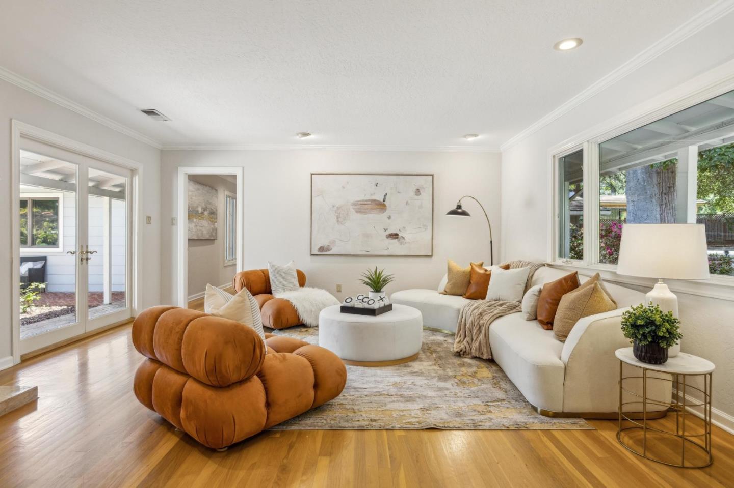 Detail Gallery Image 3 of 43 For 19661 Saratoga Los Gatos Rd, Saratoga,  CA 95070 - 5 Beds | 4/2 Baths