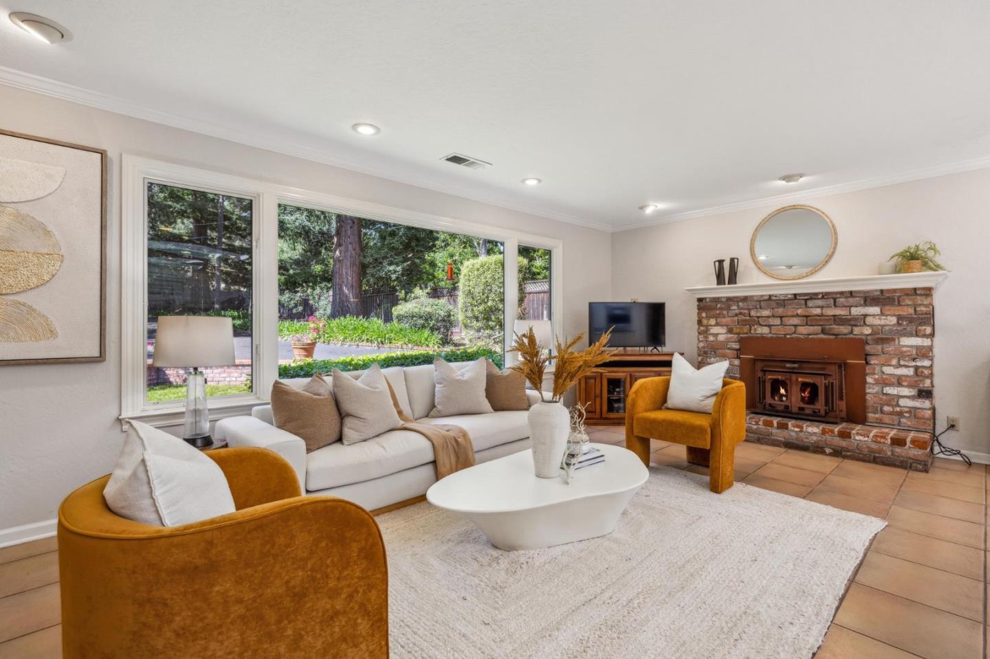 Detail Gallery Image 5 of 43 For 19661 Saratoga Los Gatos Rd, Saratoga,  CA 95070 - 5 Beds | 4/2 Baths