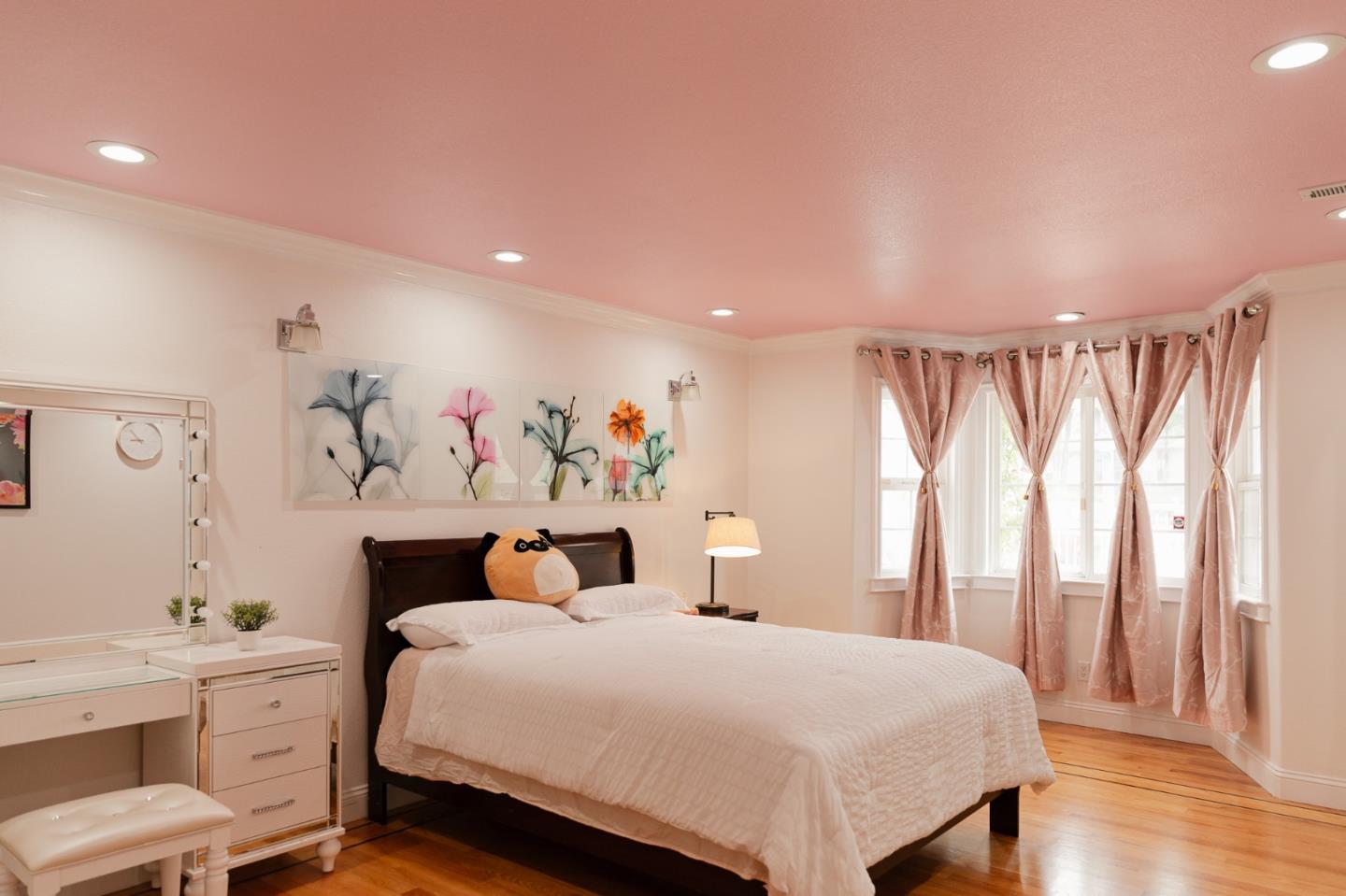 Detail Gallery Image 23 of 38 For 1837 S White Rd, San Jose,  CA 95127 - 5 Beds | 5/1 Baths