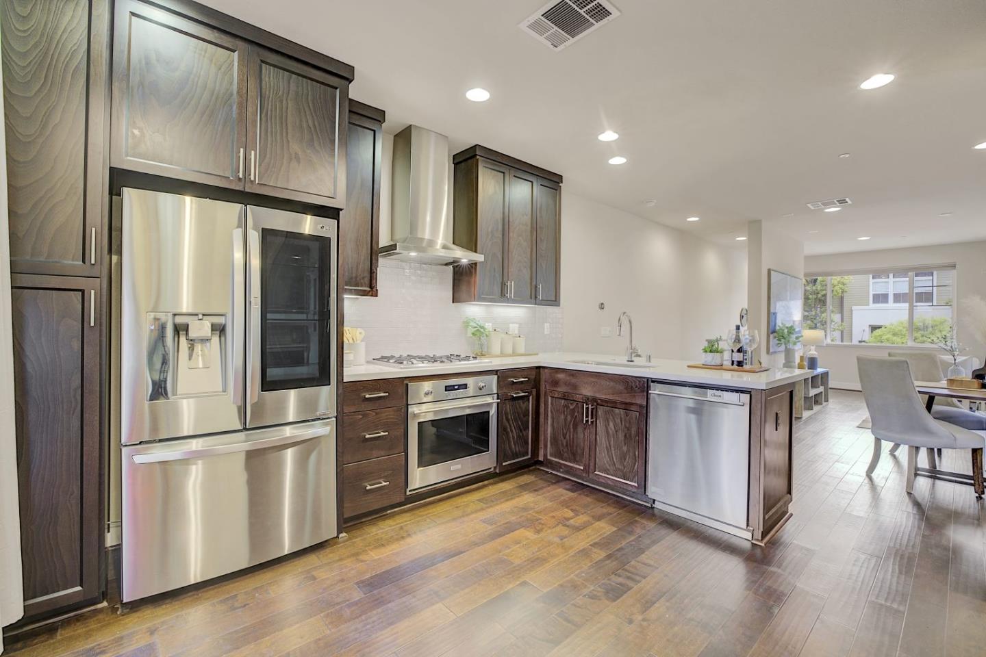 Detail Gallery Image 11 of 47 For 2876 Baze Rd, San Mateo,  CA 94403 - 2 Beds | 2/1 Baths