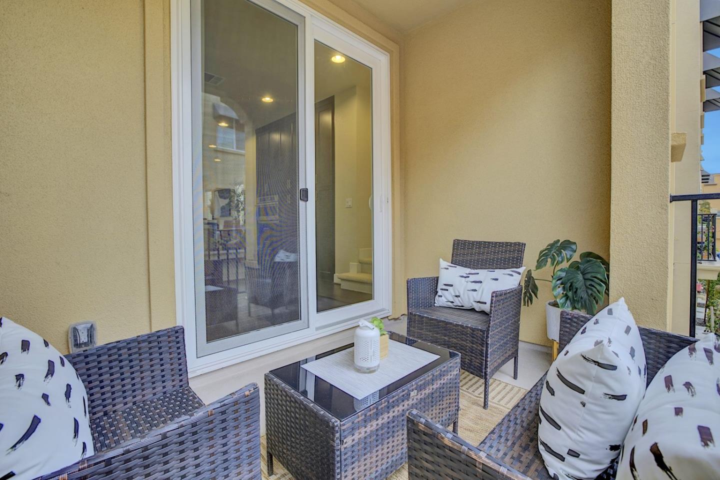 Detail Gallery Image 17 of 47 For 2876 Baze Rd, San Mateo,  CA 94403 - 2 Beds | 2/1 Baths