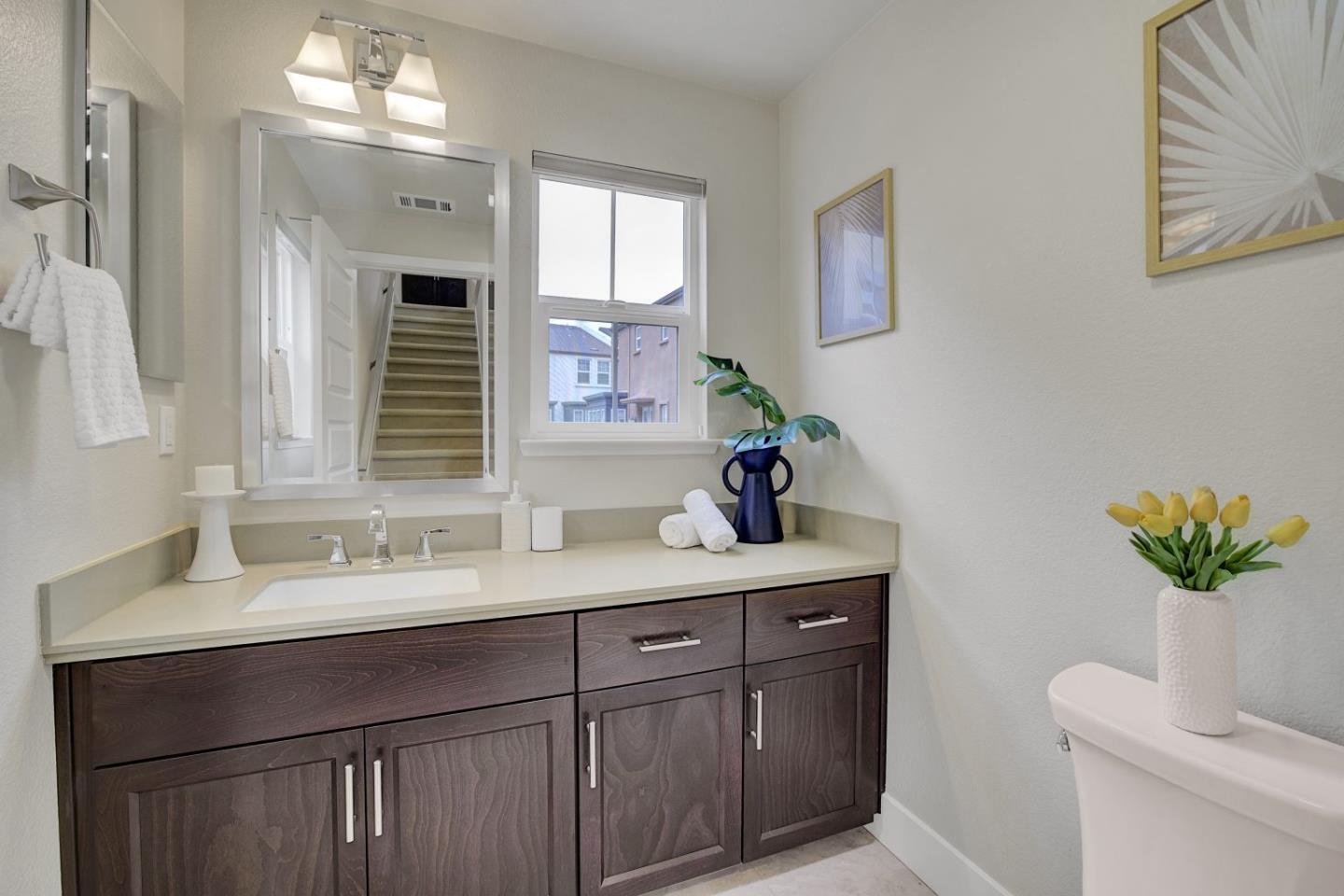 Detail Gallery Image 18 of 47 For 2876 Baze Rd, San Mateo,  CA 94403 - 2 Beds | 2/1 Baths