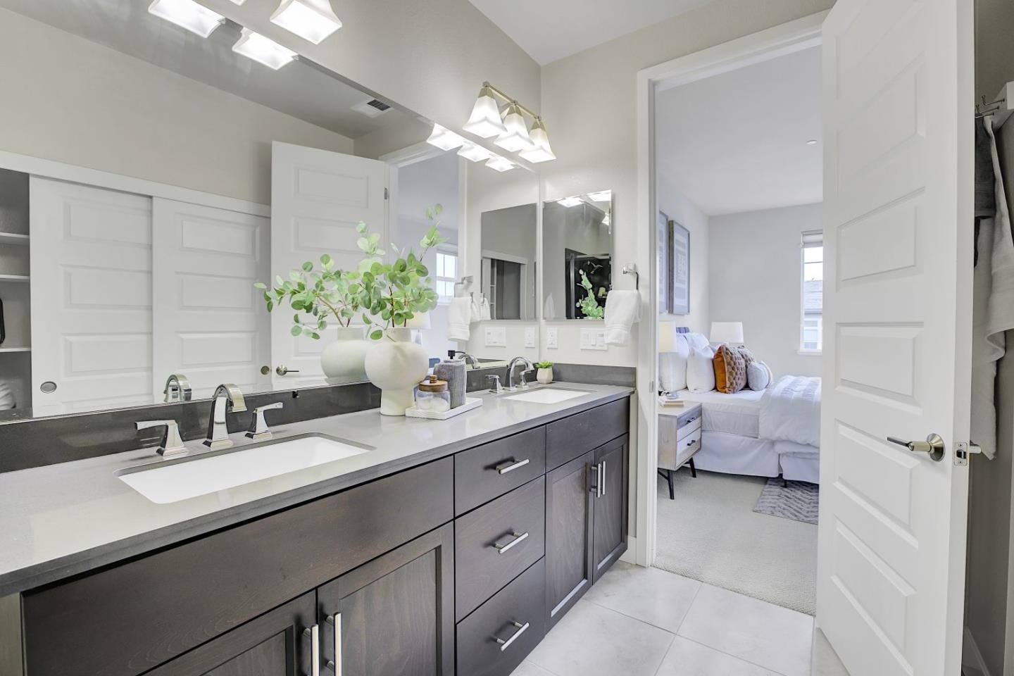 Detail Gallery Image 24 of 47 For 2876 Baze Rd, San Mateo,  CA 94403 - 2 Beds | 2/1 Baths