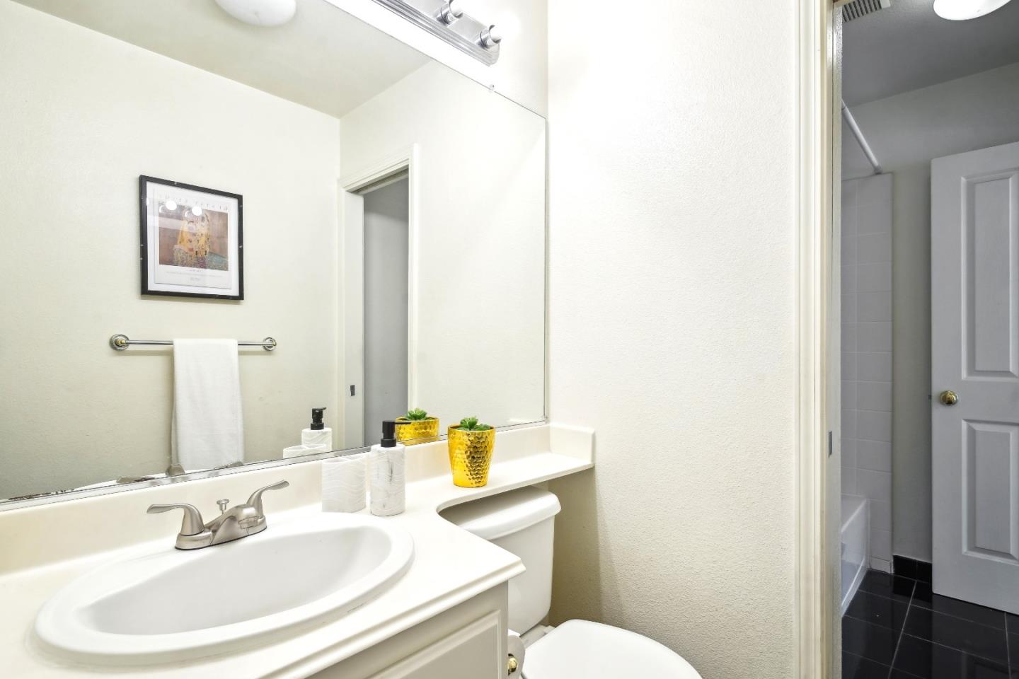 Detail Gallery Image 23 of 48 For 3514 Casabella Ct, San Jose,  CA 95148 - 5 Beds | 3 Baths