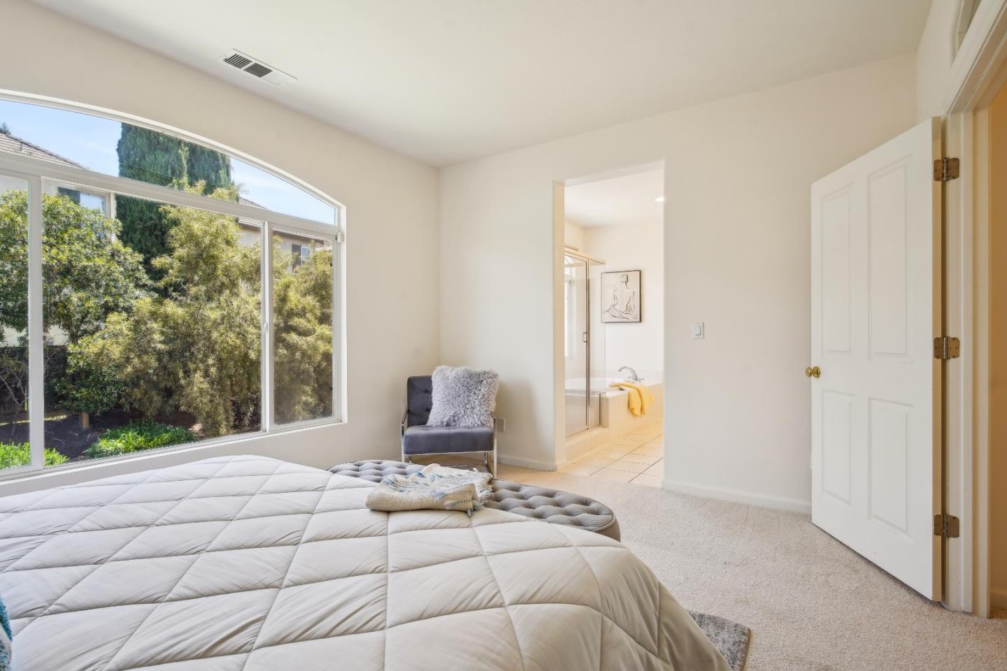 Detail Gallery Image 26 of 48 For 3514 Casabella Ct, San Jose,  CA 95148 - 5 Beds | 3 Baths