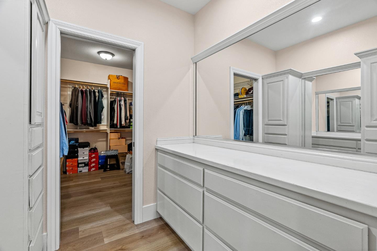 Detail Gallery Image 21 of 36 For 1158 Teresa Ln, Morgan Hill,  CA 95037 - 6 Beds | 5 Baths
