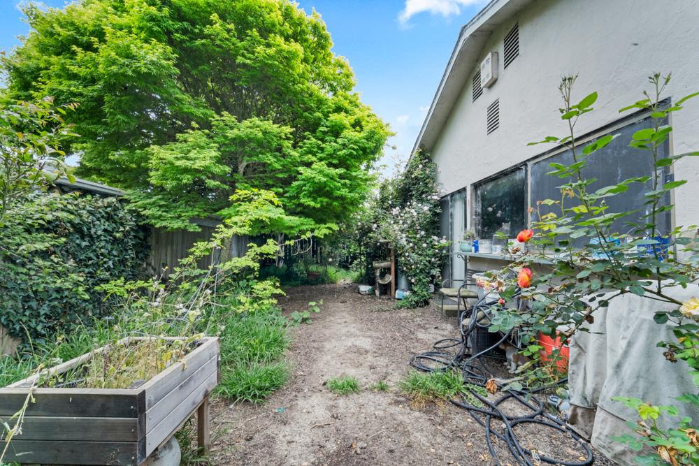 Detail Gallery Image 26 of 32 For 14616 Charter Oak Blvd, Salinas,  CA 93907 - 4 Beds | 2 Baths
