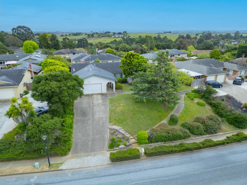 Detail Gallery Image 28 of 32 For 14616 Charter Oak Blvd, Salinas,  CA 93907 - 4 Beds | 2 Baths