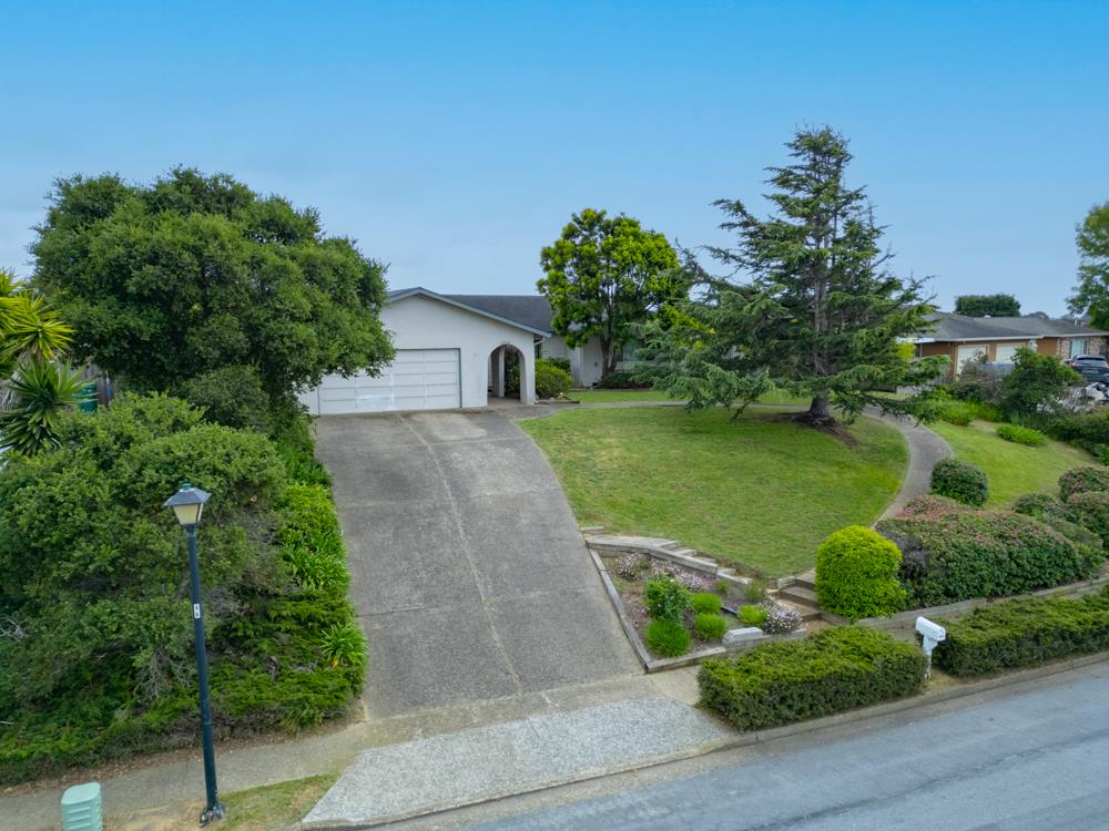 Detail Gallery Image 30 of 32 For 14616 Charter Oak Blvd, Salinas,  CA 93907 - 4 Beds | 2 Baths