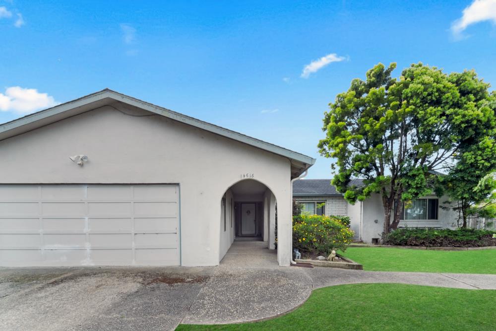 Detail Gallery Image 5 of 32 For 14616 Charter Oak Blvd, Salinas,  CA 93907 - 4 Beds | 2 Baths